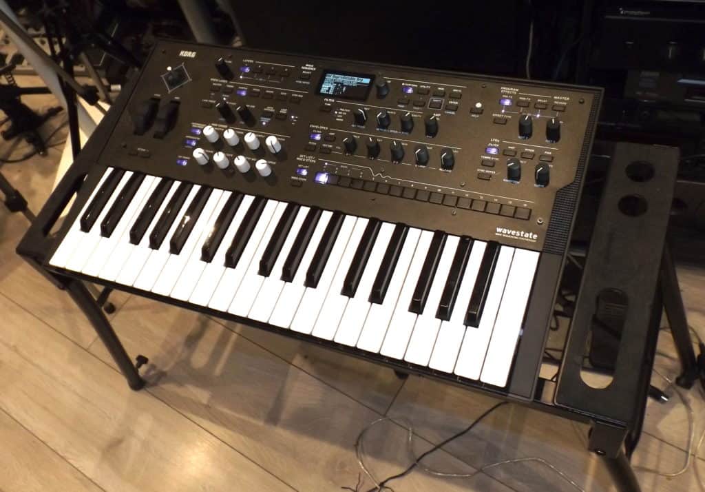 korg wavestate wave sequencing synthesizer